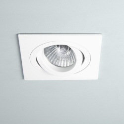 Taro kwadratowy biały ruchomy GU10 z atestem przeciwpożarowym oprawa podtynkowa IP: 20 Astro Lighting