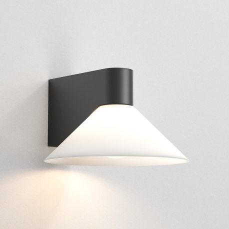 Conic kinkiet matowy czarny IP44 Astro Lighting